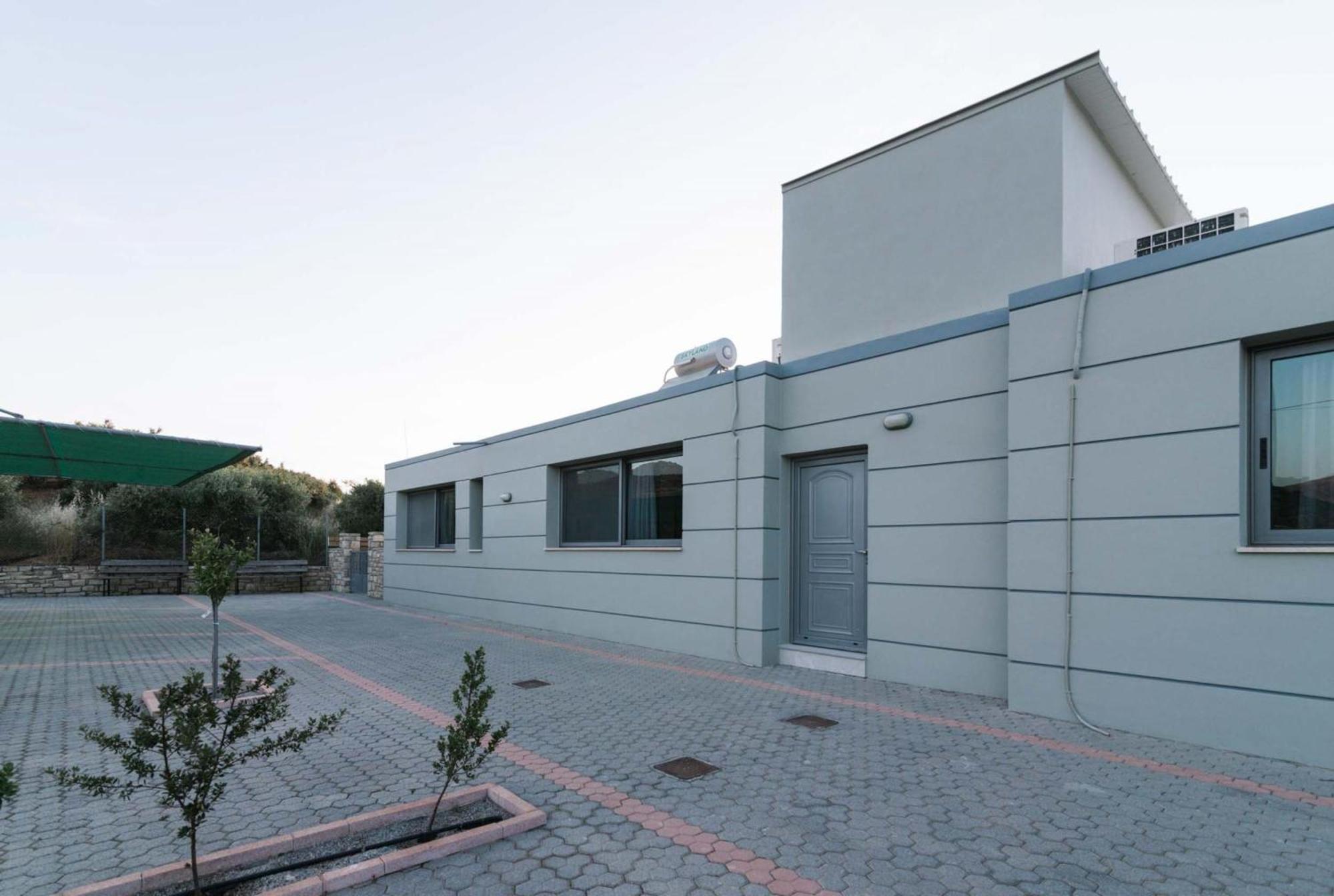 Amfithea Villas Petrokefali Bagian luar foto